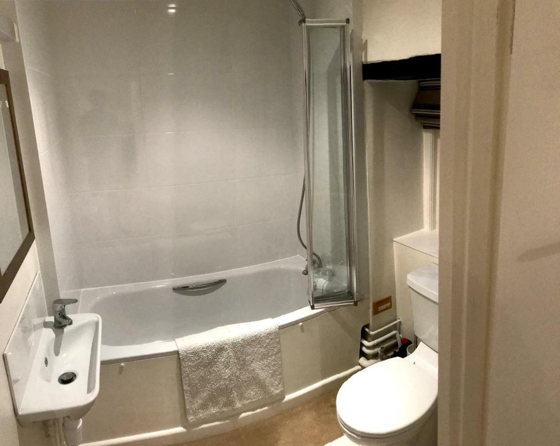 Troy'S Barn Apartment แบร็คลีย์ ภายนอก รูปภาพ